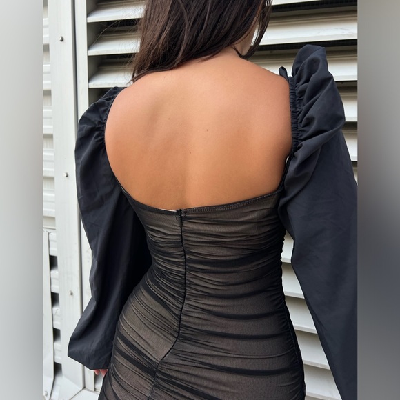 Pretty little things Black tight dress - Picture 4 of 6